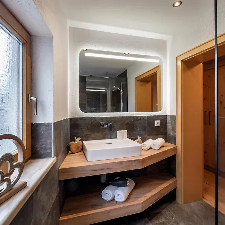 Szálloda Tirolerhof 4*