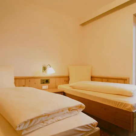 Szálloda Tirolerhof 4*