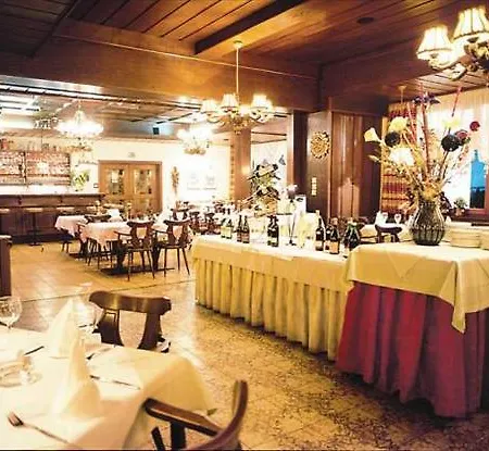 Tirolerhof Hotel 4*