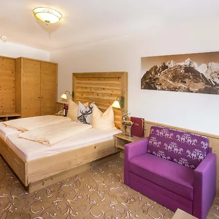 Tirolerhof Hotel 4*