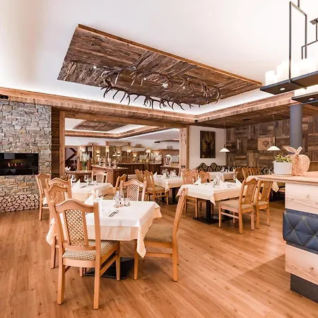 Tirolerhof Hotel Itter