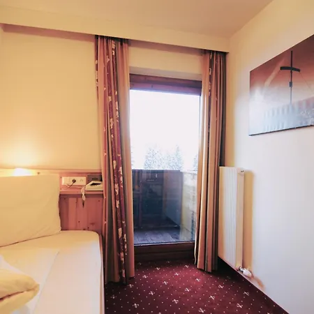 Tirolerhof 4* Иттер