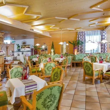 Tirolerhof 4* איטר